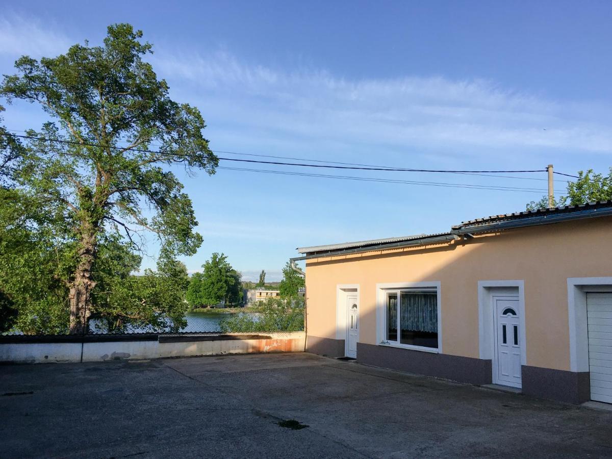 Ferienwohnung Ubytovani Fish-Com Štětí Exterior foto